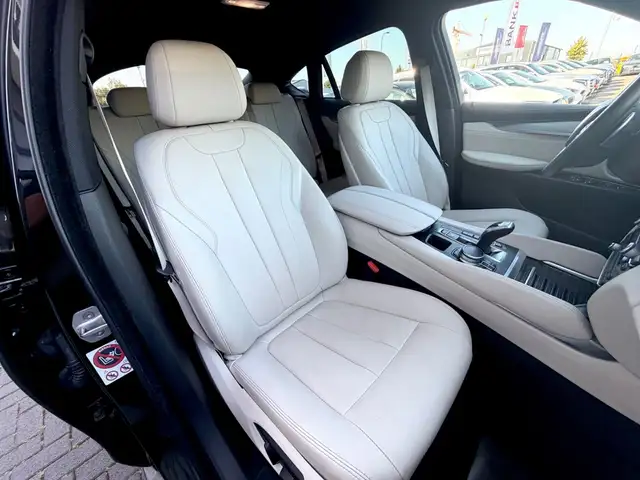 BMW X6 view 14