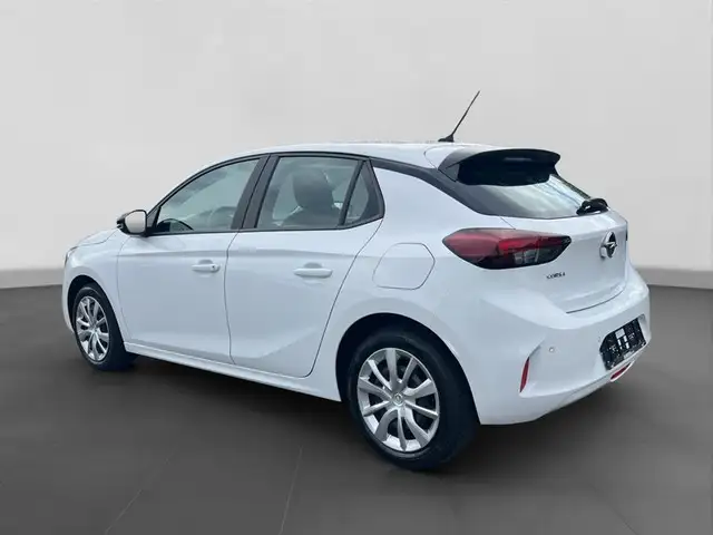 Opel Corsa view 3