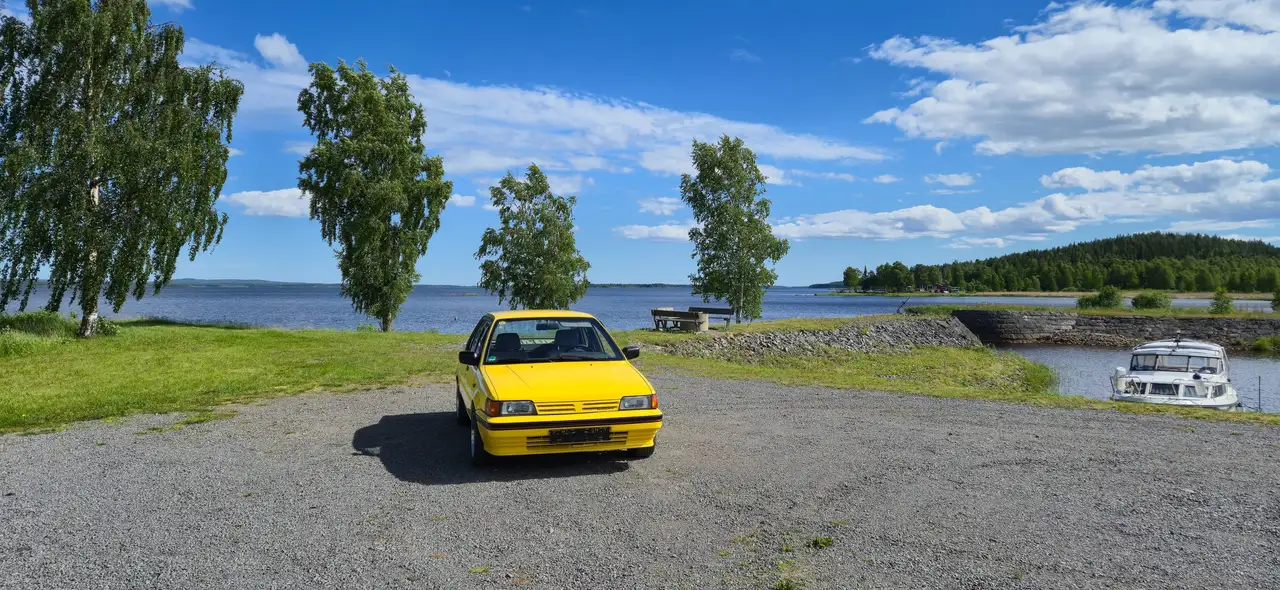 Nissan Sunny 1.8 GTI, foto 6