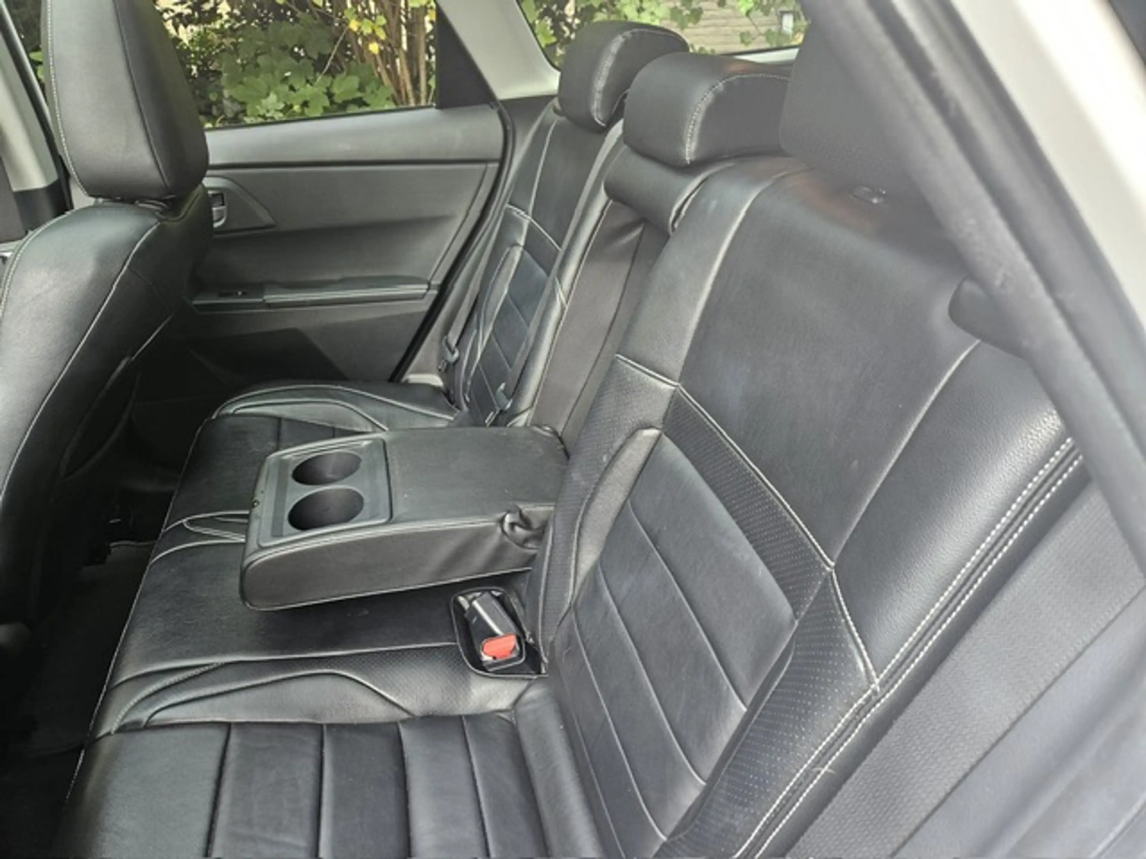 Toyota Auris Touring Sports 1.8 Hybrid Lease pro — photo 10
