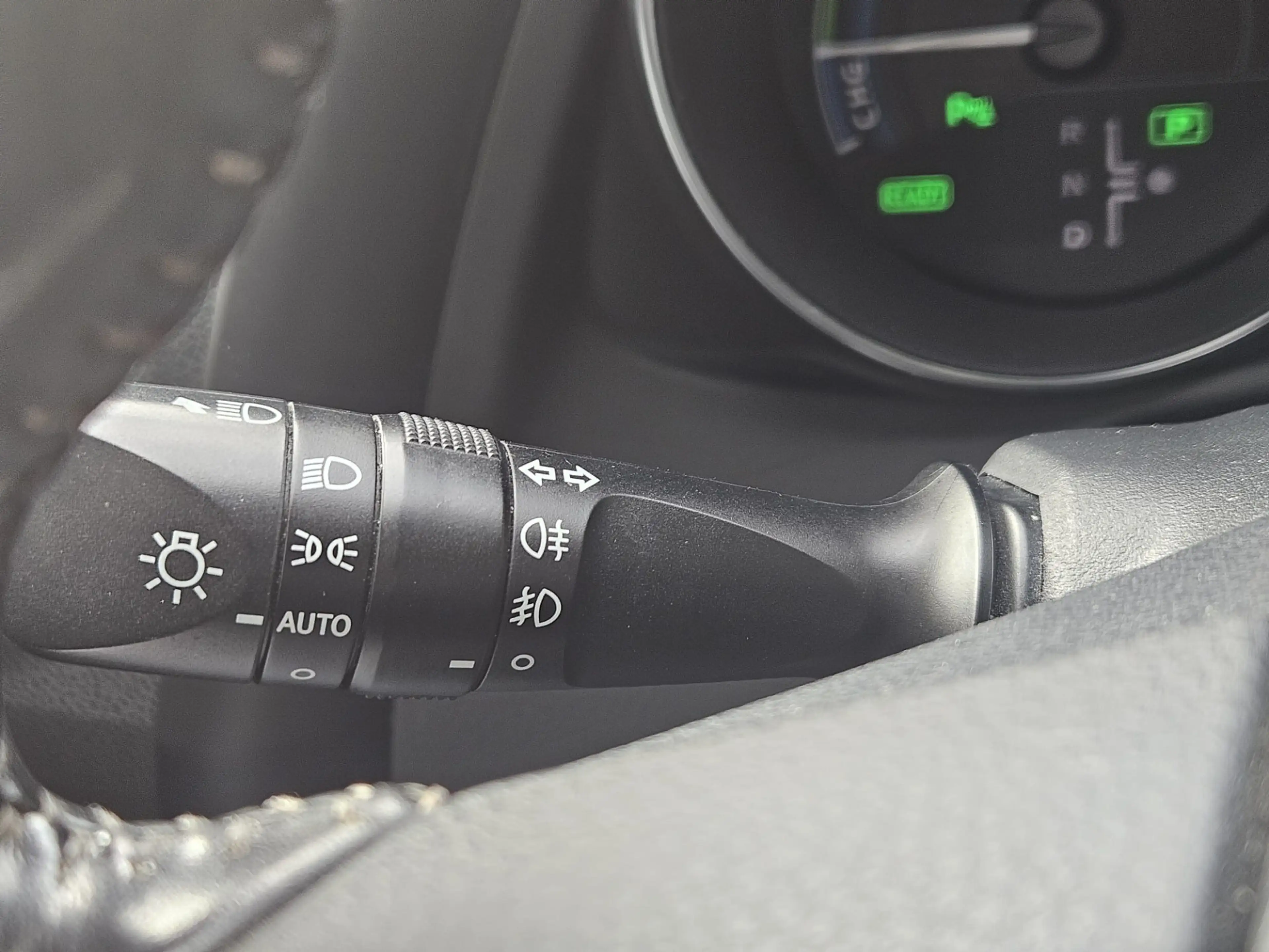 Toyota Auris Touring Sports 1.8 Hybrid Lease pro — photo 18