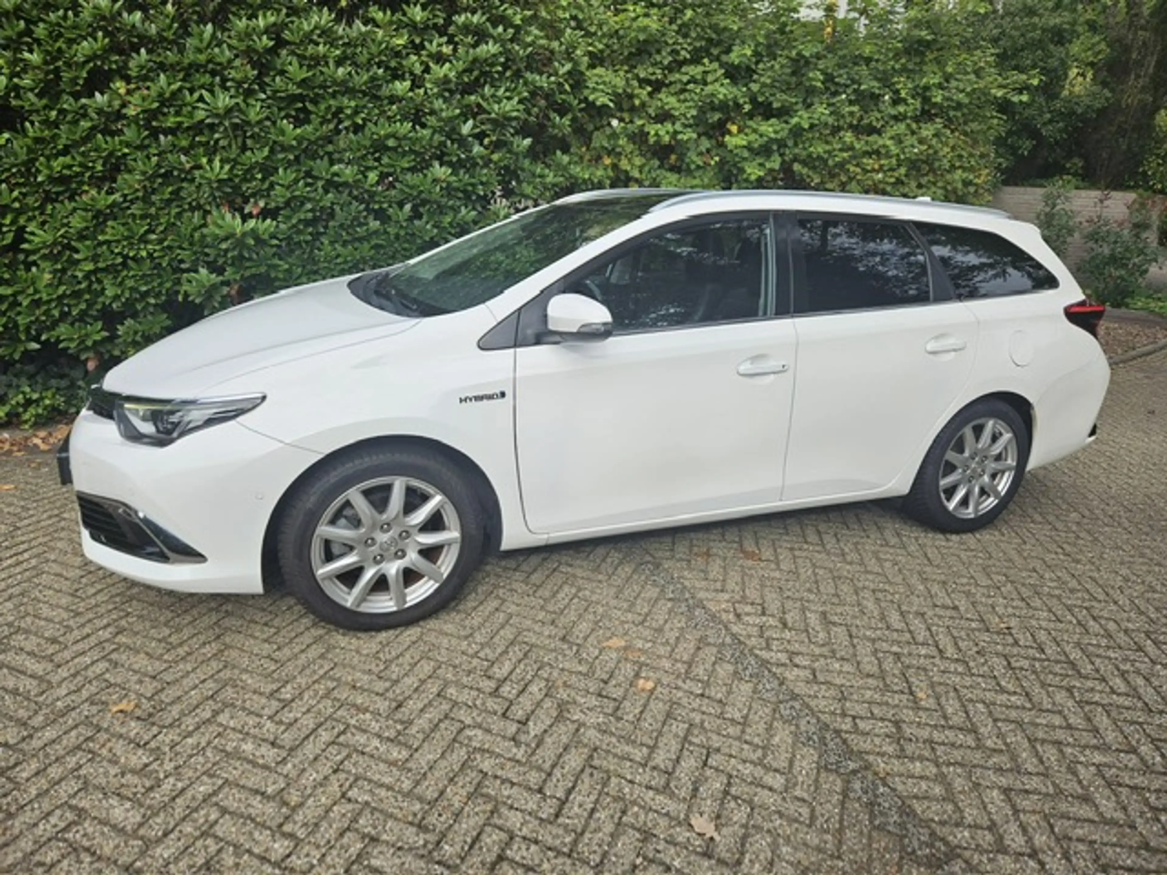 Toyota Auris Touring Sports 1.8 Hybrid Lease pro — photo 5