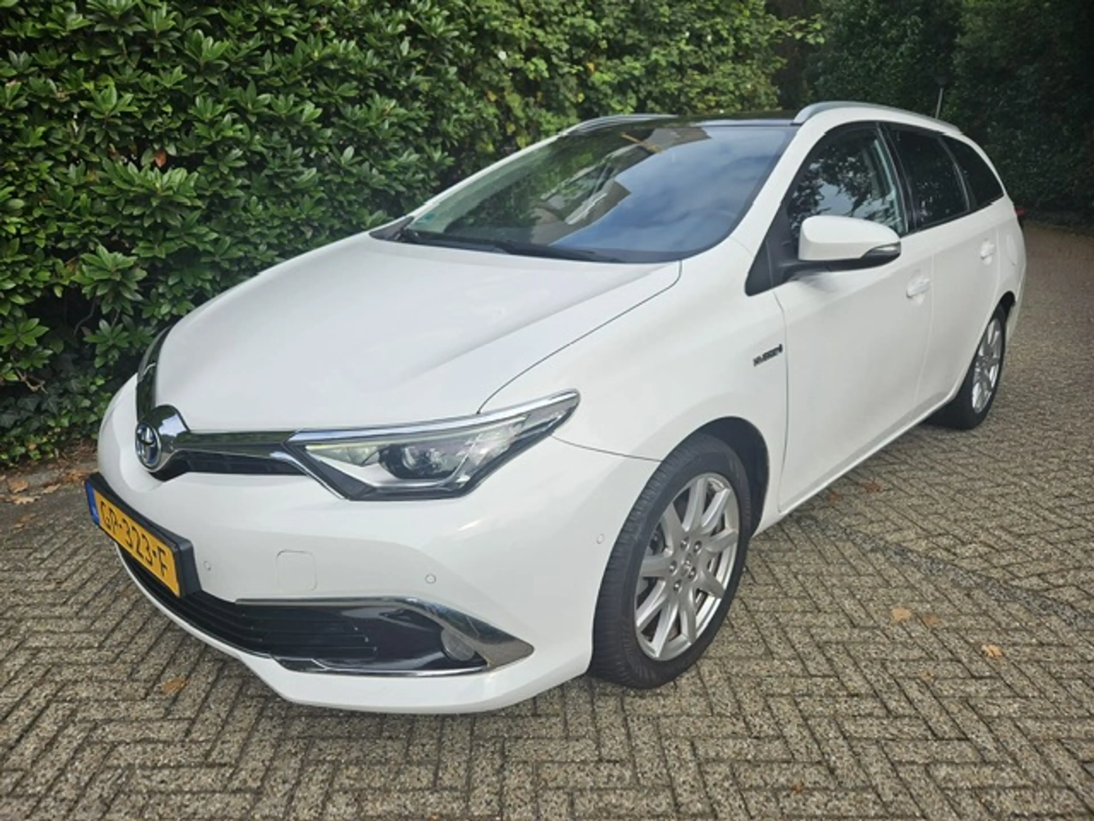 Toyota Auris Touring Sports 1.8 Hybrid Lease pro — photo 4