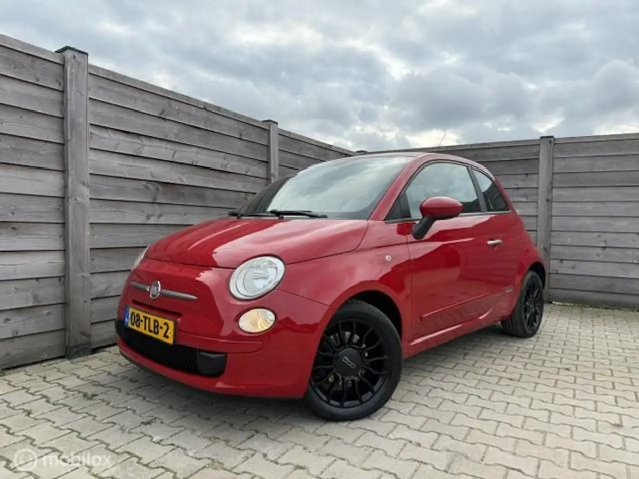 Fiat 500 0.9 TwinAir Lounge Airco-Leder-Nieuwe APK — photo 1 of 21