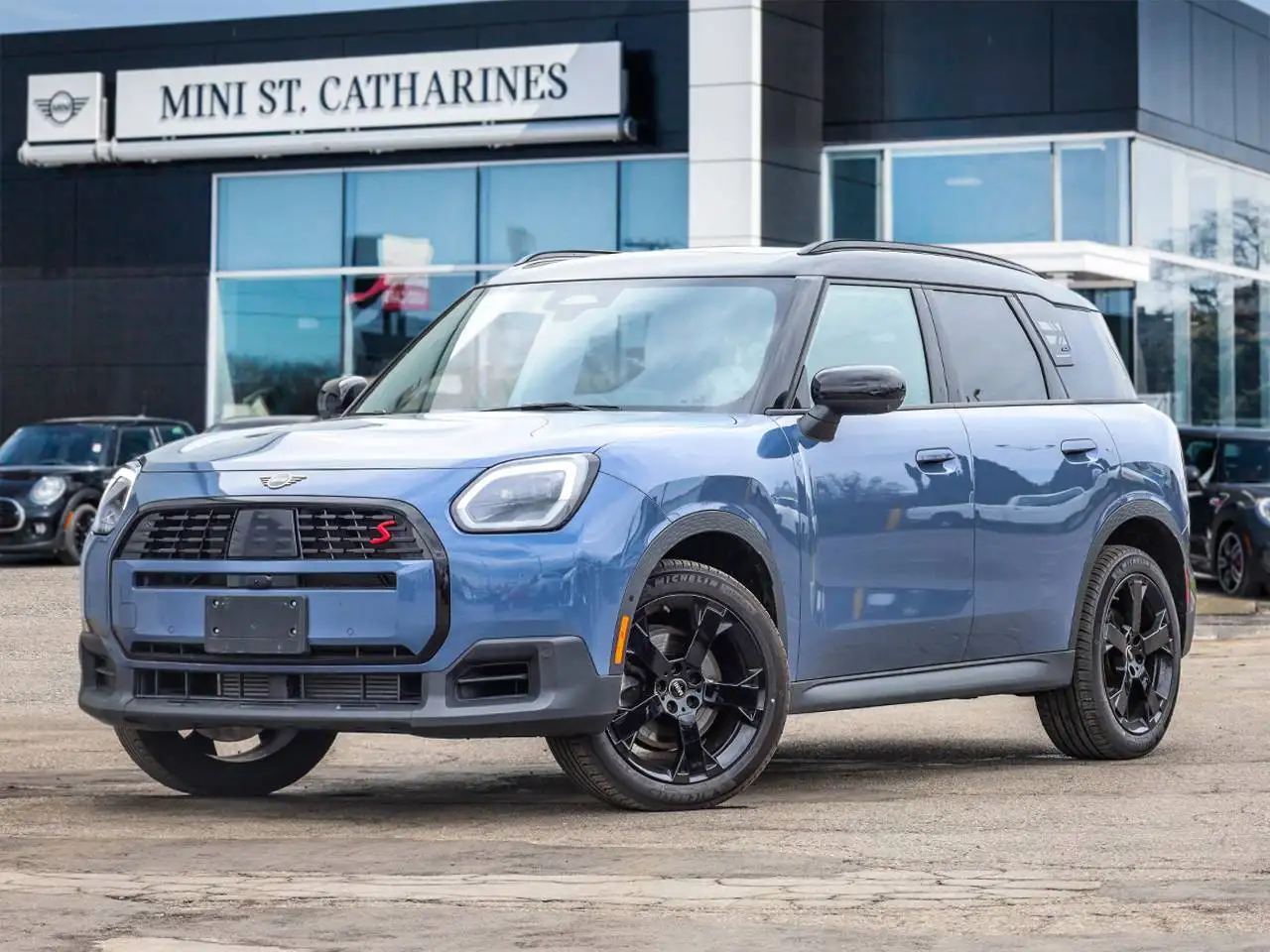 MINI Countryman снимка MINI Countryman