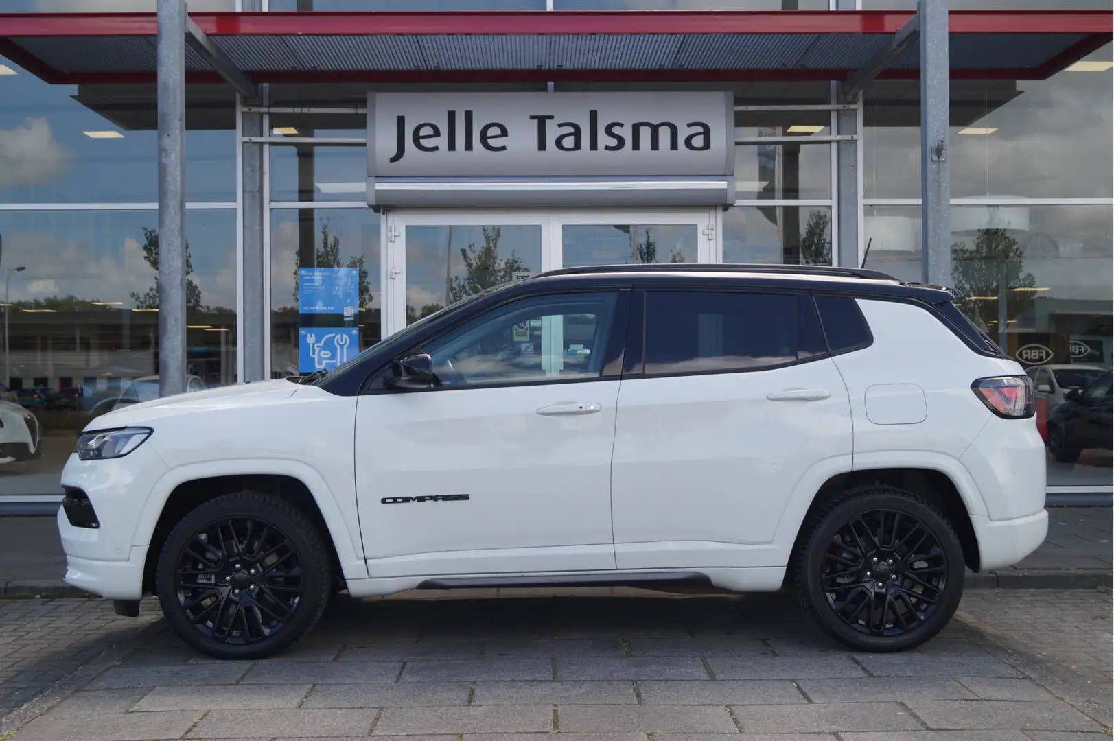 Jeep Compass 4xe 240 Plug-in Hybrid Electric S | Winterpack | L Blanc - 2