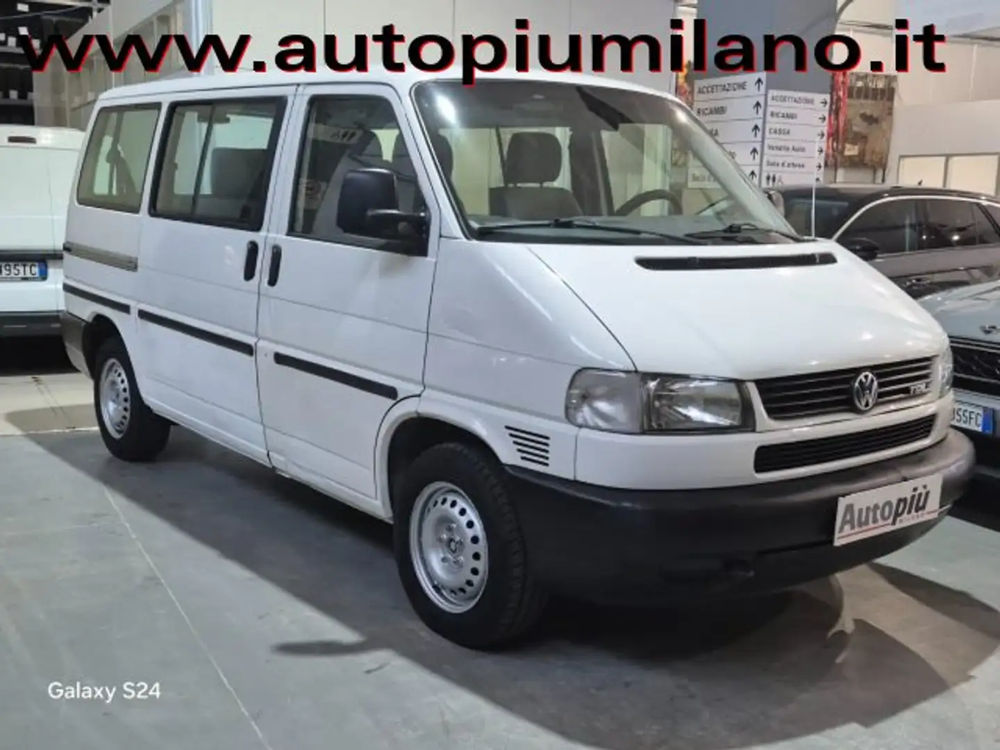Volkswagen T4 Multivan 2.5 tdi c/2airbag,abs 102cv Blanc - 2