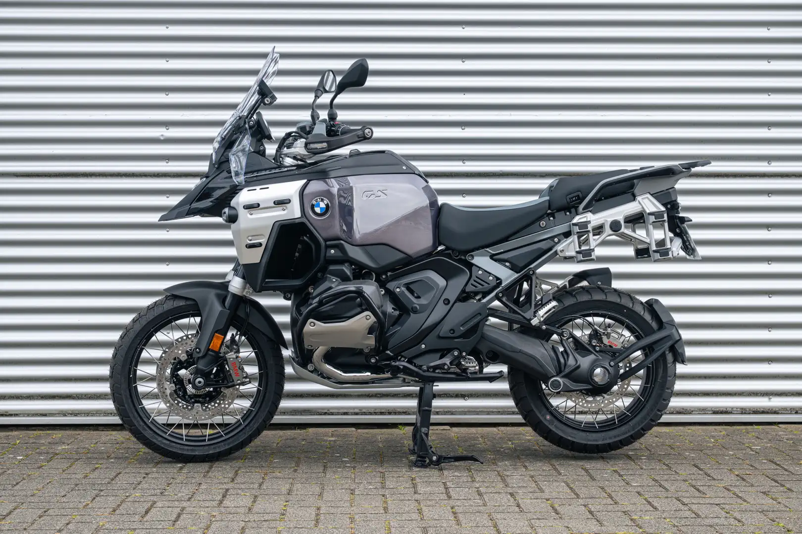 BMW R 1300 GS Adventure Zwart - 2