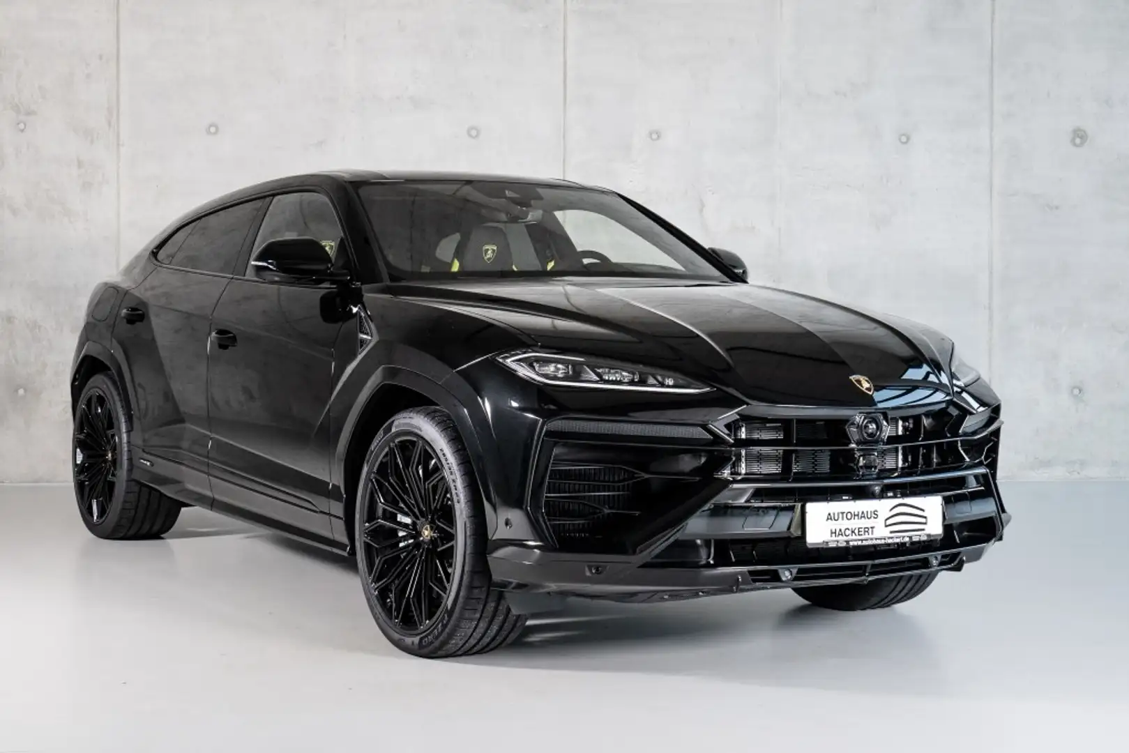 Lamborghini Urus MY 26 Carbon Pano Bang & Olufsen Zwart - 1