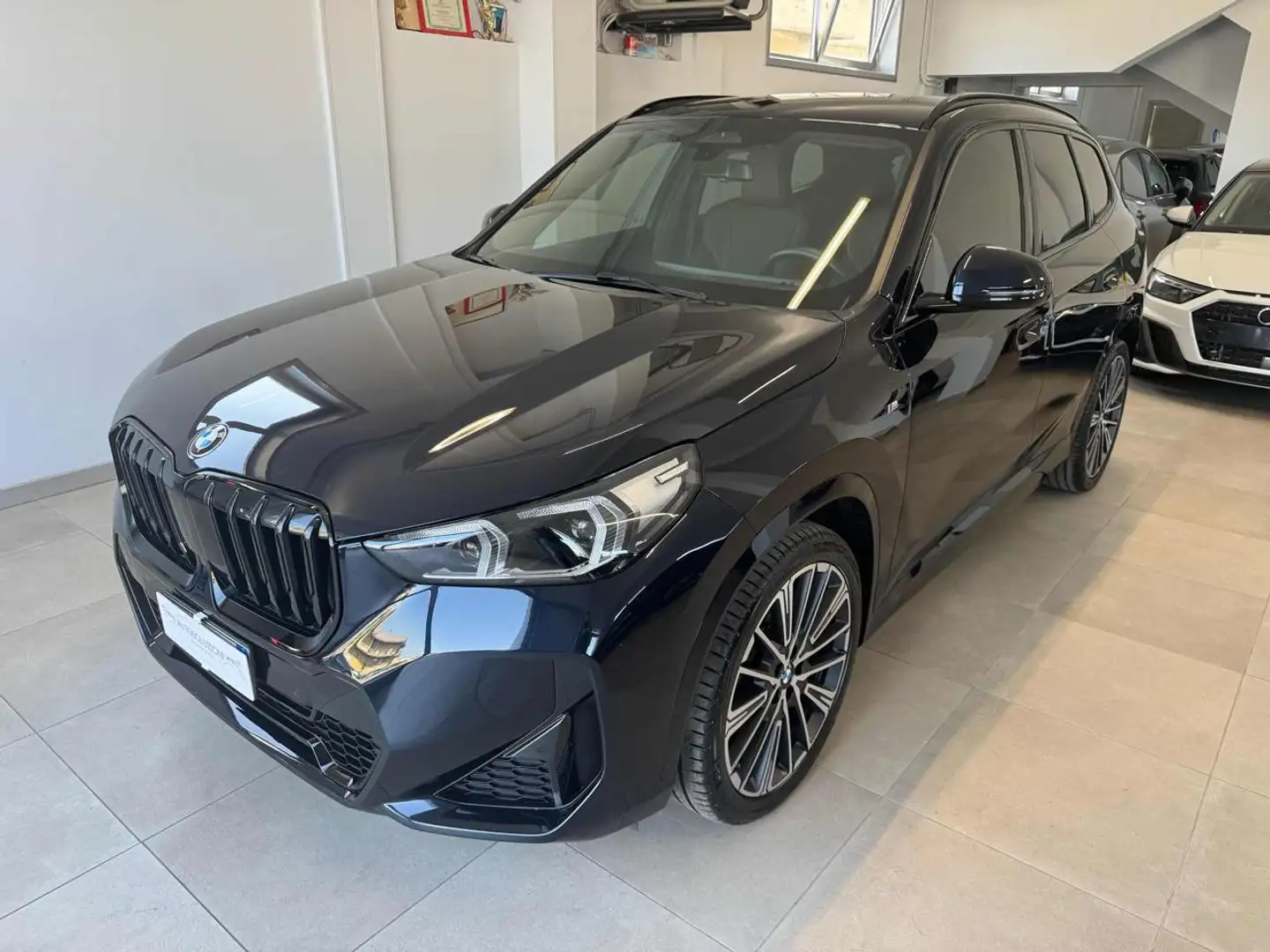 BMW X1 sDrive 18d Msport Blu/Azzurro - 1