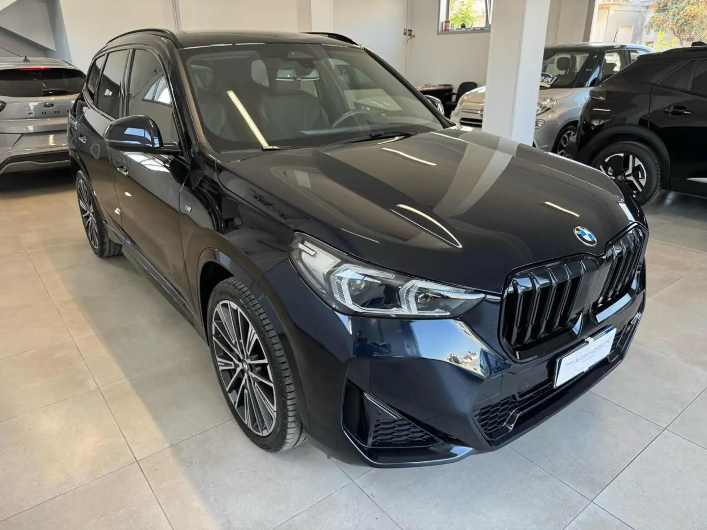 BMW X1 sDrive 18d Msport Blu/Azzurro - 2