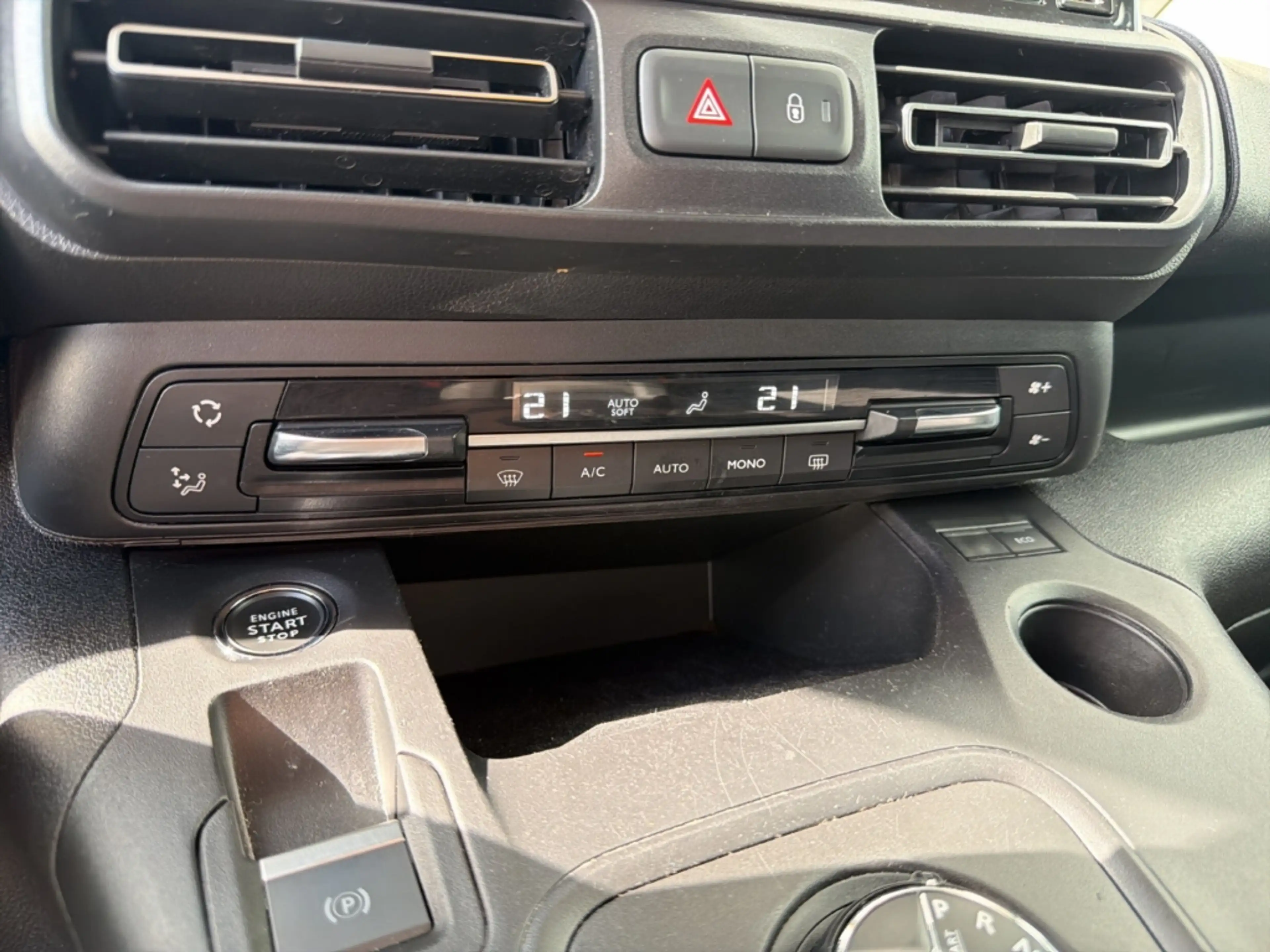 Toyota Proace City Verso Team D L2 5-TÜRIG, 1,2-L-TURBO,Sitzhzg+Totwi — photo 15