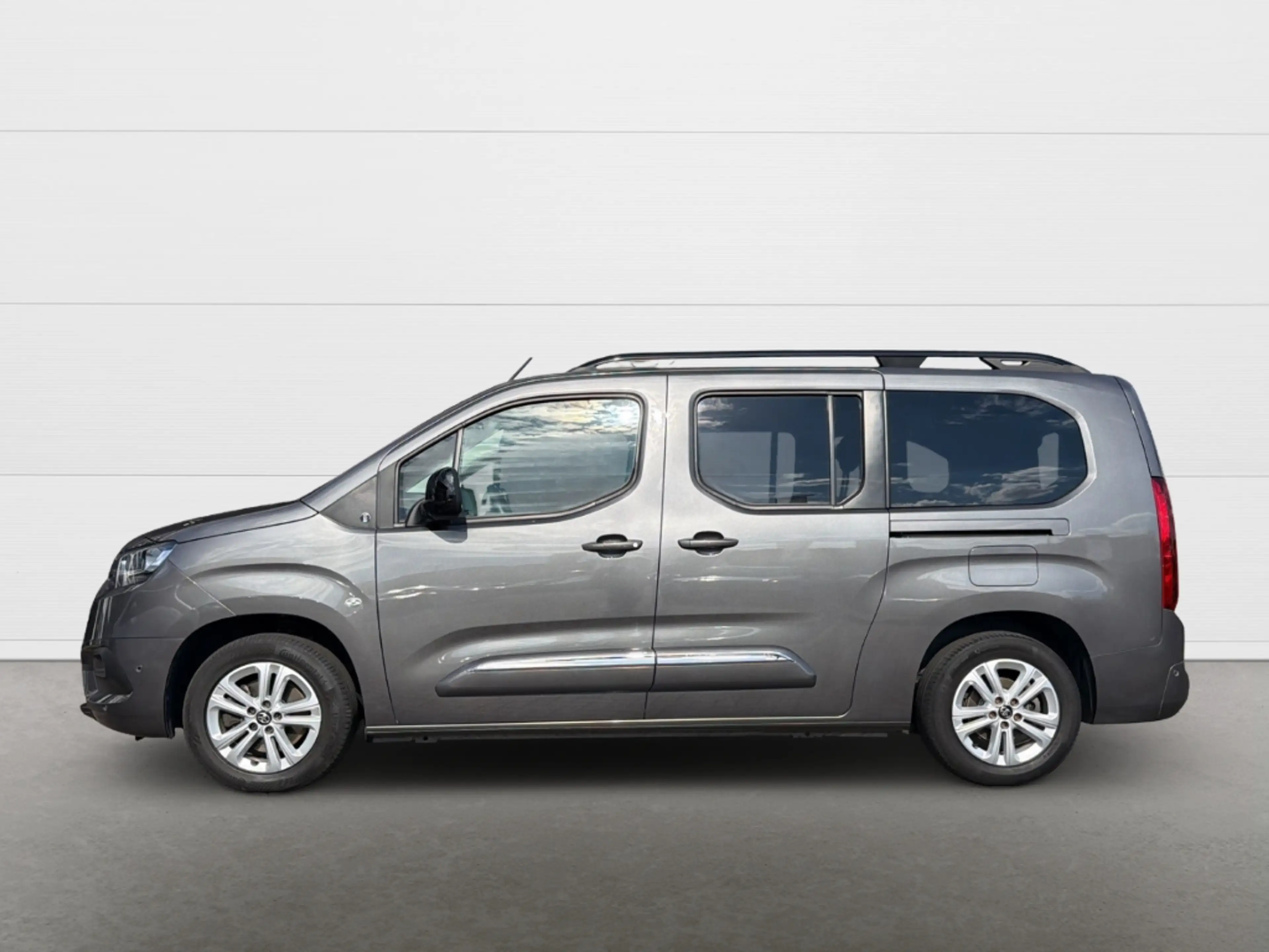 Toyota Proace City Verso Team D L2 5-TÜRIG, 1,2-L-TURBO,Sitzhzg+Totwi — photo 3