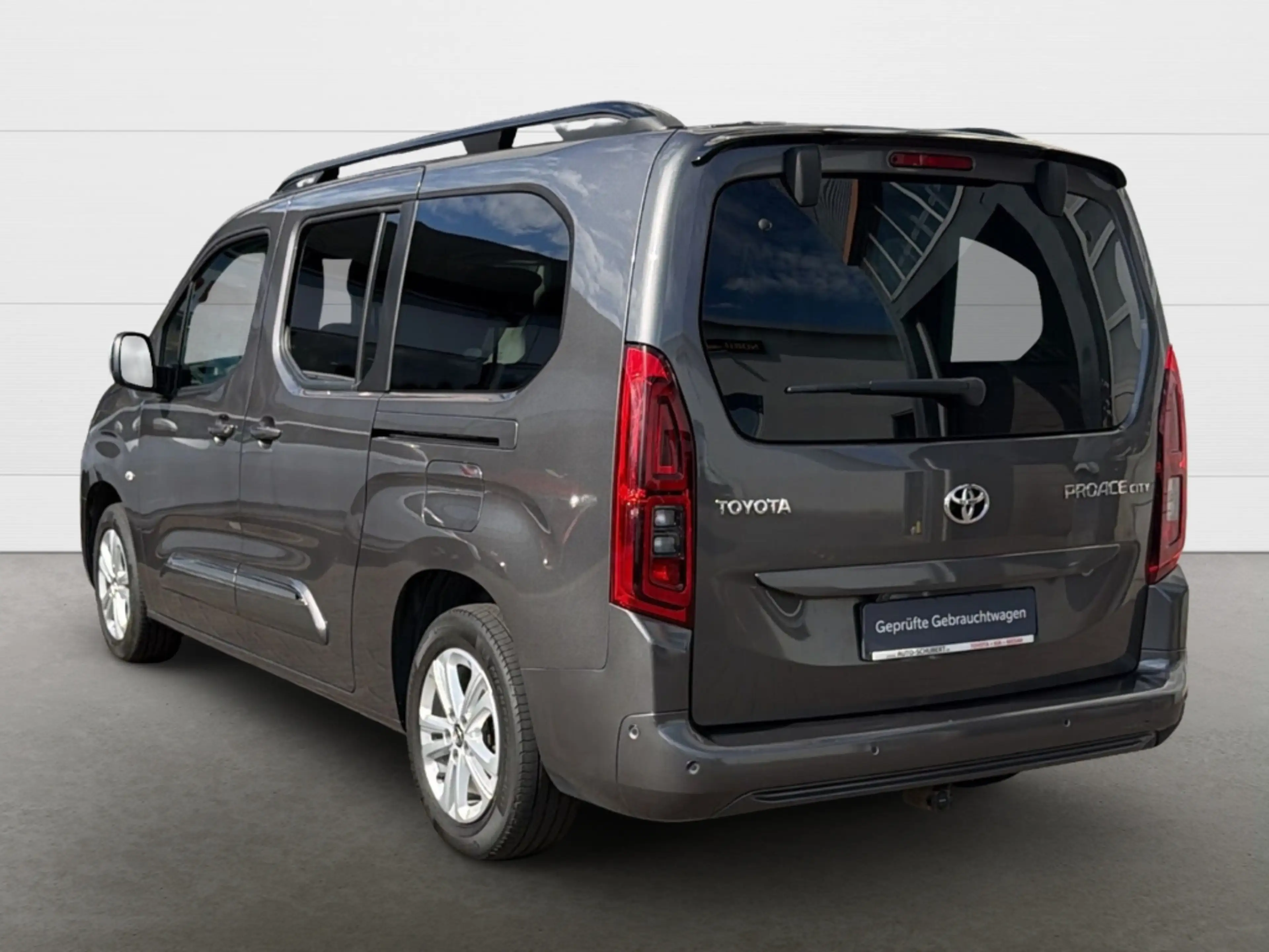 Toyota Proace City Verso Team D L2 5-TÜRIG, 1,2-L-TURBO,Sitzhzg+Totwi — photo 6