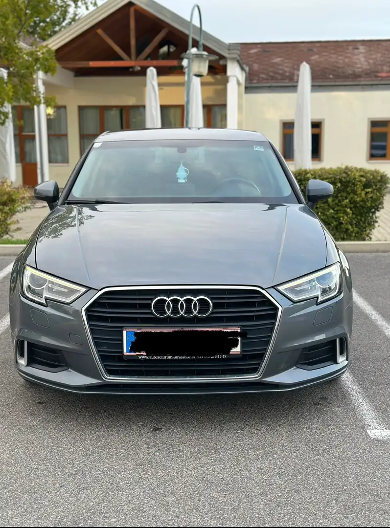 Audi A3 - 1