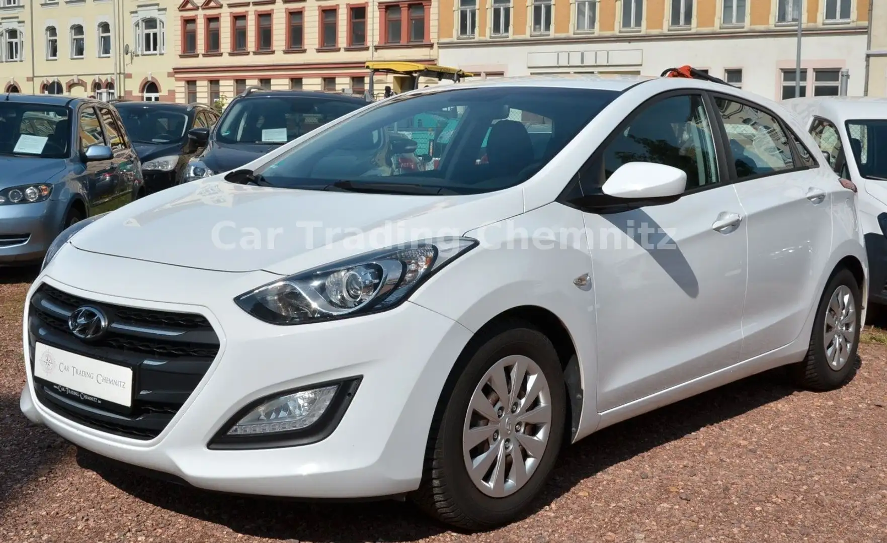 Hyundai i30 blue Classic Klima Tüv 06/2027 Wit - 1