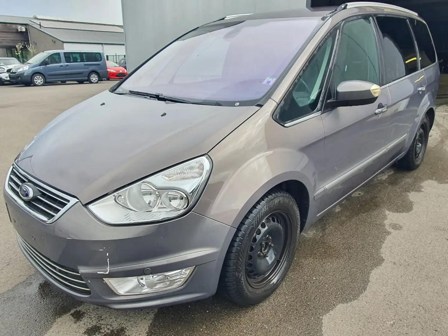 Ford Galaxy 2.0 TDCi°7PLACES°CUIR°GPS°PDC°EURO5 Kahverengi - 1