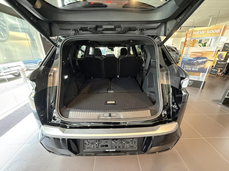 Peugeot 5008 e-5008 210 GT — photo 7