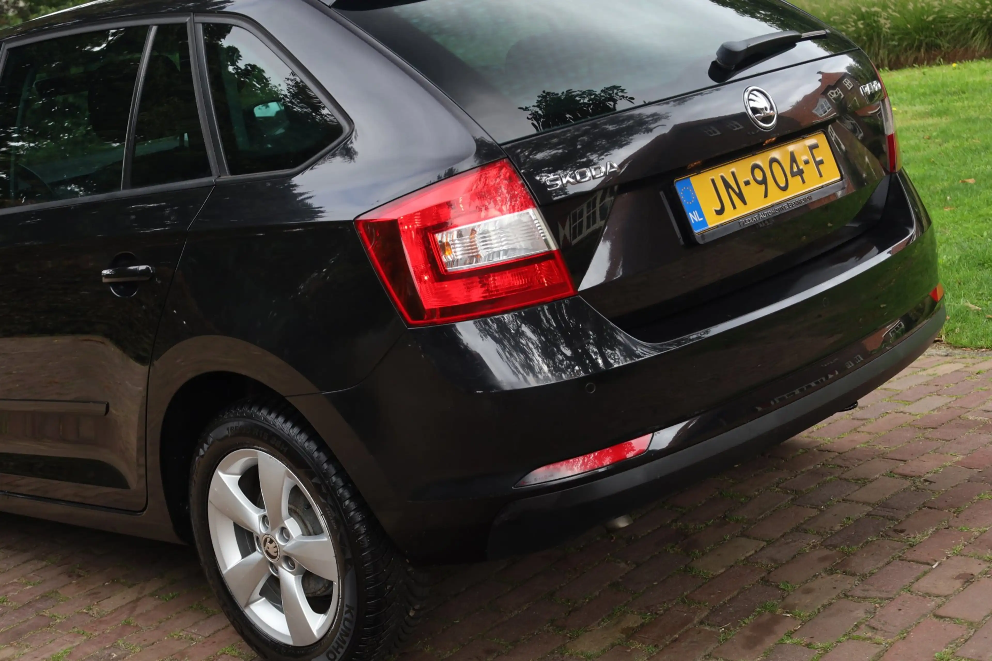 Skoda Rapid/Spaceback 1.2 TSI Greentech JOY Aut. | Xenon | Stoelverwarmi — photo 13