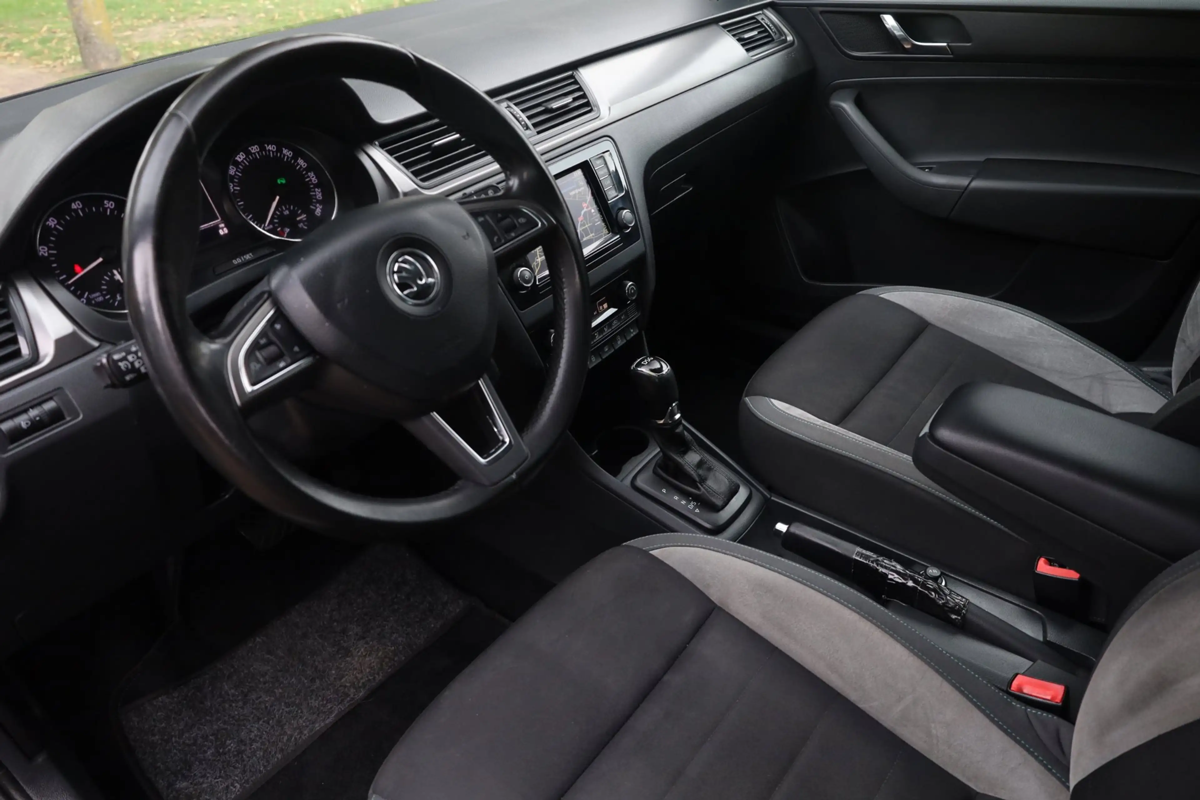 Skoda Rapid/Spaceback 1.2 TSI Greentech JOY Aut. | Xenon | Stoelverwarmi — photo 2