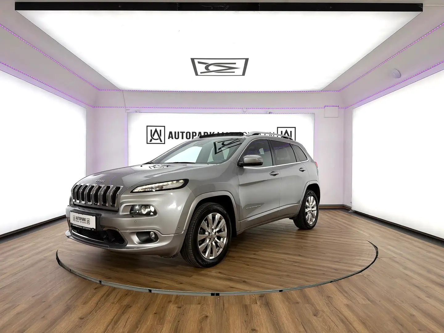 Jeep Cherokee 2,2 MultiJet II AWD Overland Aut. *PANO*KAMERA* Gris - 2