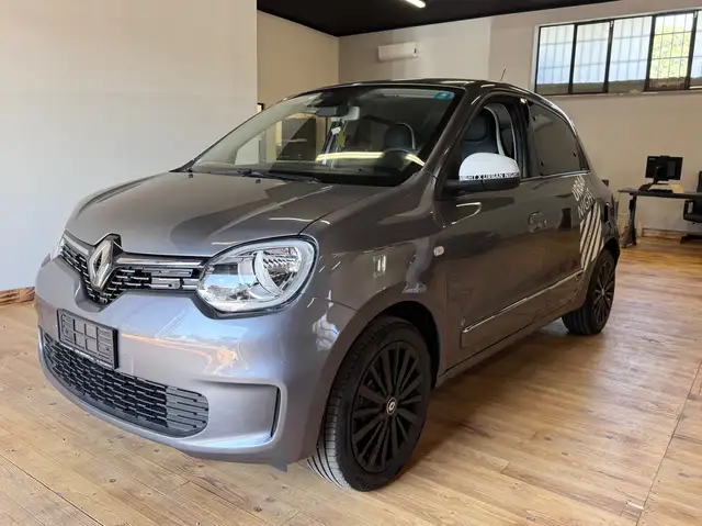 Renault Twingo 1.0 65cv URBAN NIGHT,NAVI,RETRO,SENSORI,CLIMA,NEOPATENTATI,UNIPRO