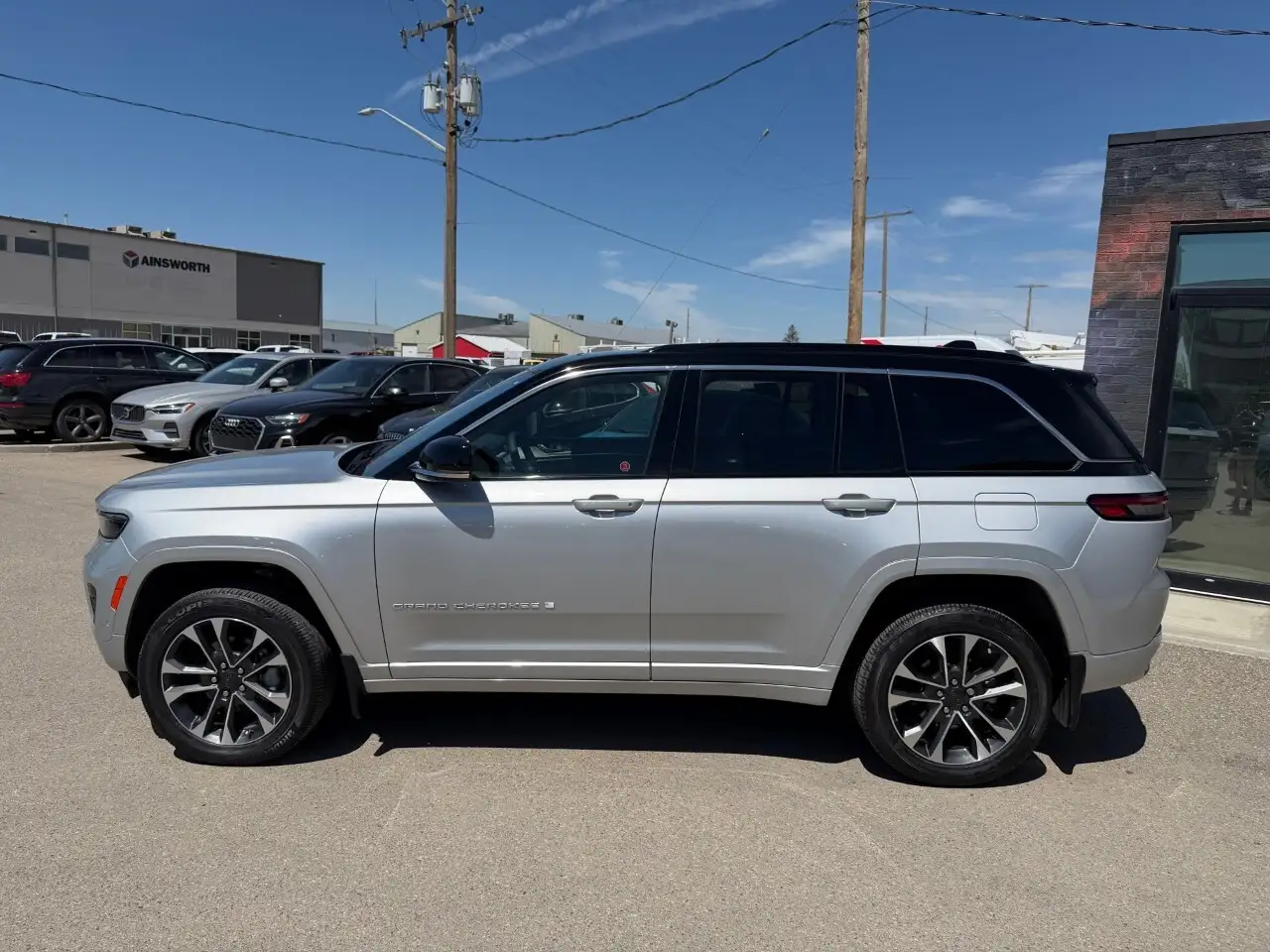 Jeep Grand Cherokee photo Jeep Grand Cherokee