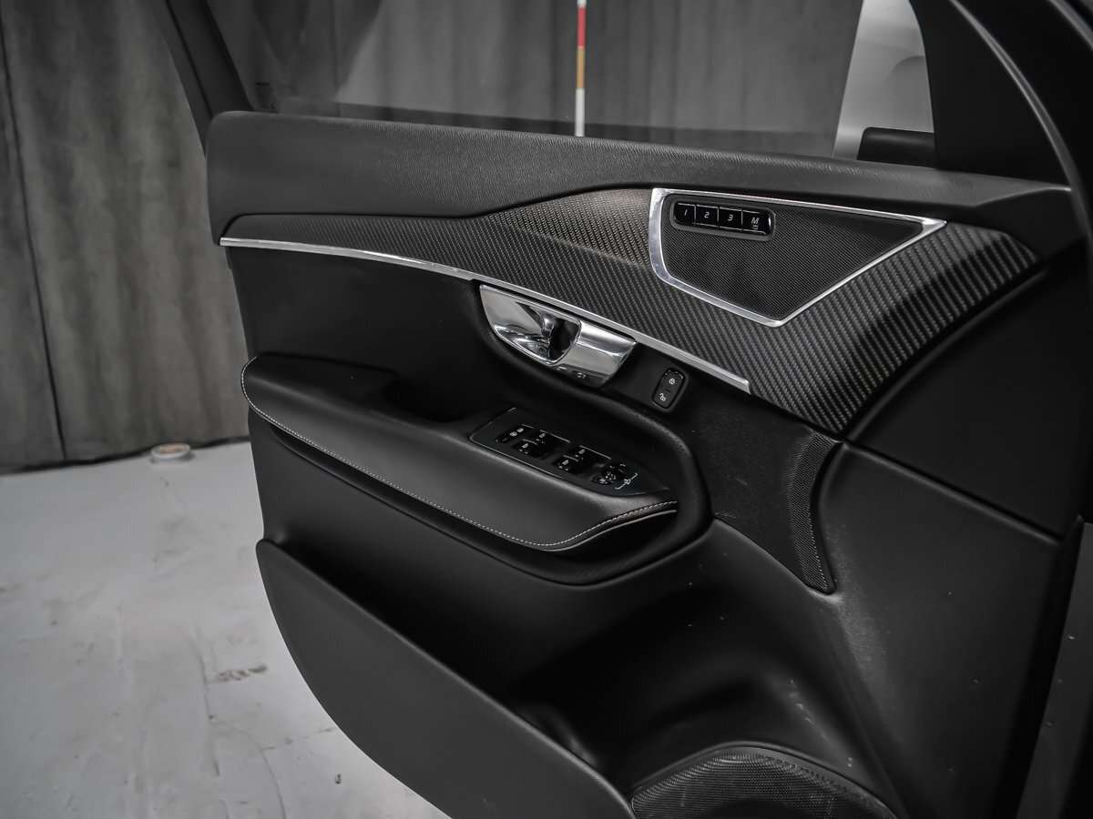 2016 Volvo XC90 T6 R-DESIGN ENSEMBLE VISION & CONVENIENCE thumb 10