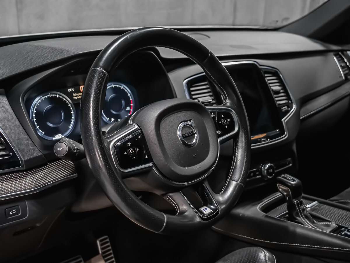 2016 Volvo XC90 T6 R-DESIGN ENSEMBLE VISION & CONVENIENCE thumb 9