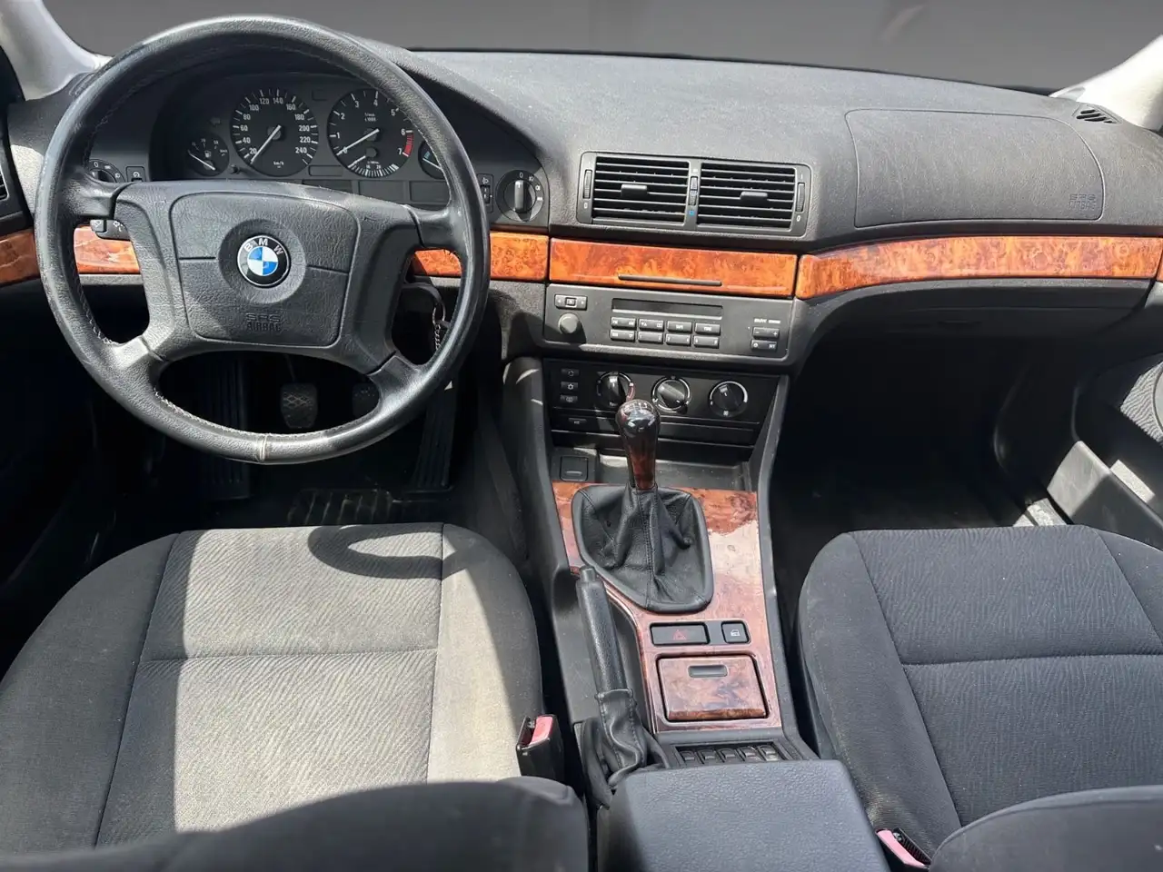 BMW 523 i, foto 7