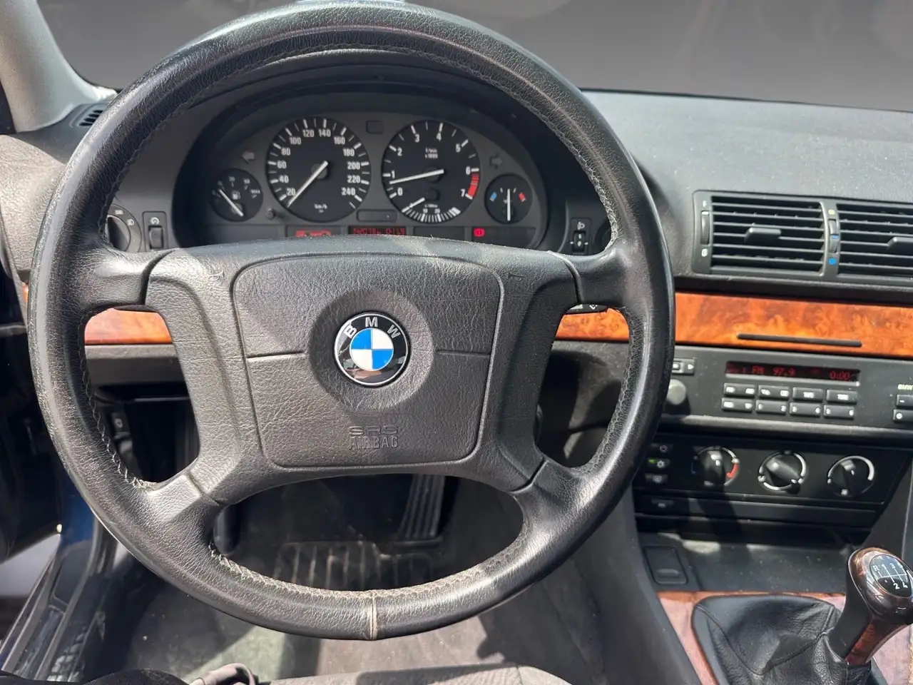 BMW 523 i, foto 10