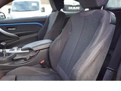 Annonce voiture d'occasion BMW 425 - CARADIZE