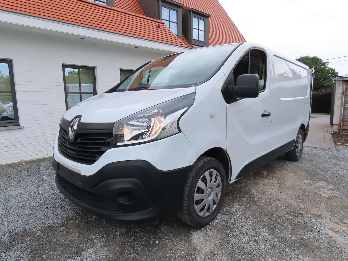 Renault Trafic 1.6 dCi Blanc - 1