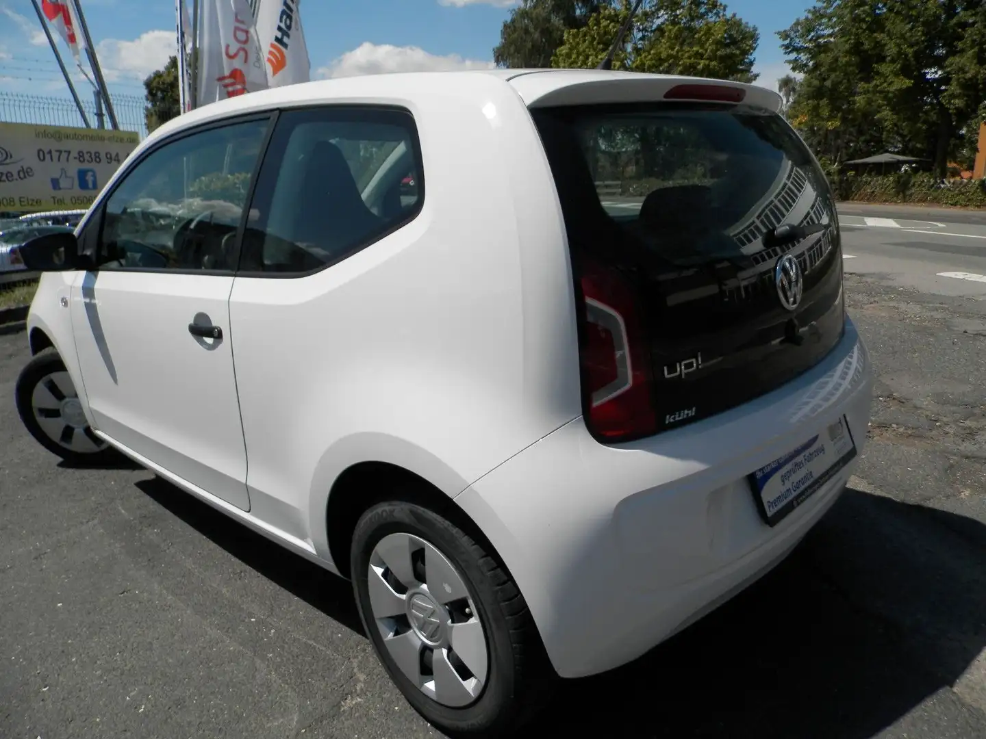 Volkswagen up! take up!"TÜV- 2/2027 Weiß - 2