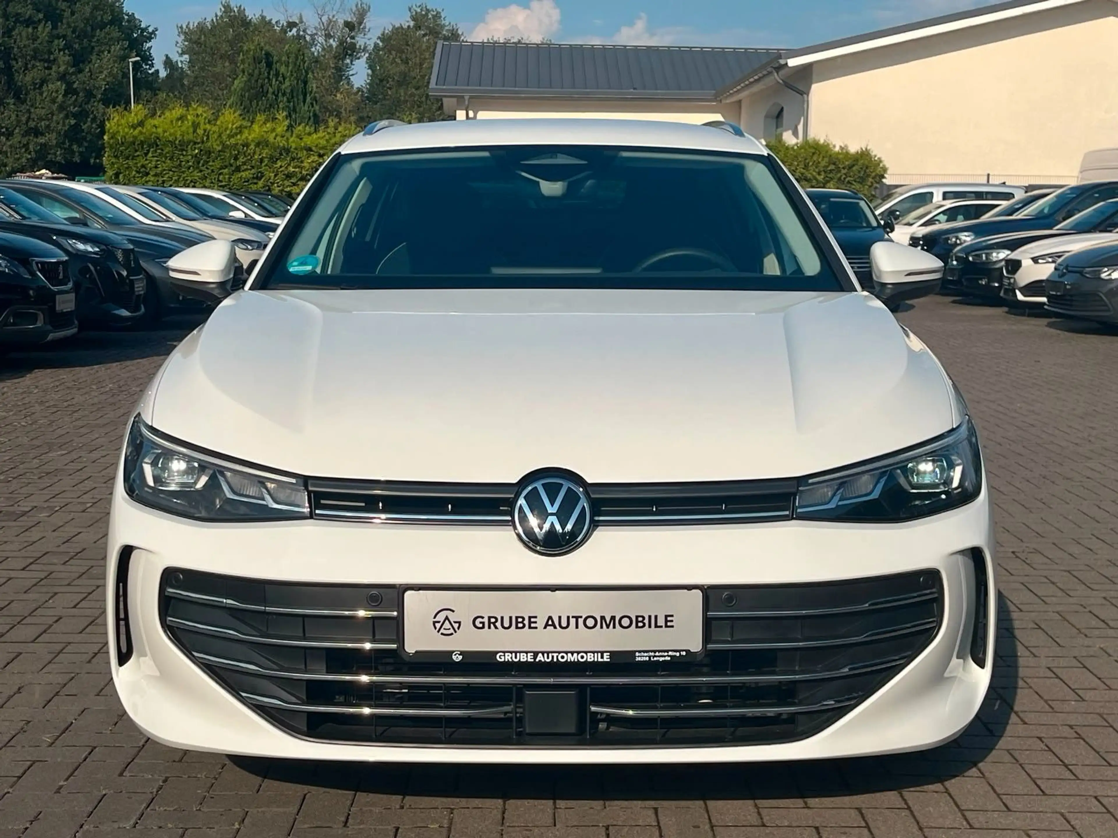 Volkswagen Passat Variant Passat Kombi 2.0TDI Business DSG*LED*NAV*SHZ*CAM — photo 2