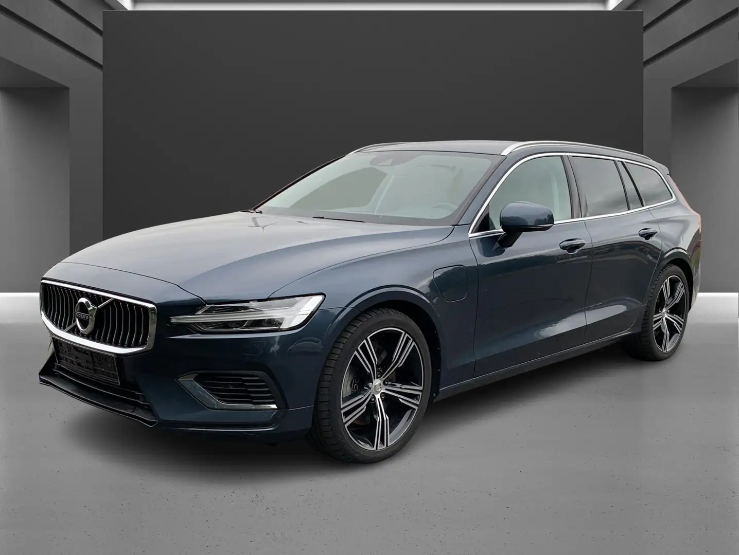 Volvo V60 Inscription T6 Benzin Hybrid 253 PS 4x4 Blau - 1