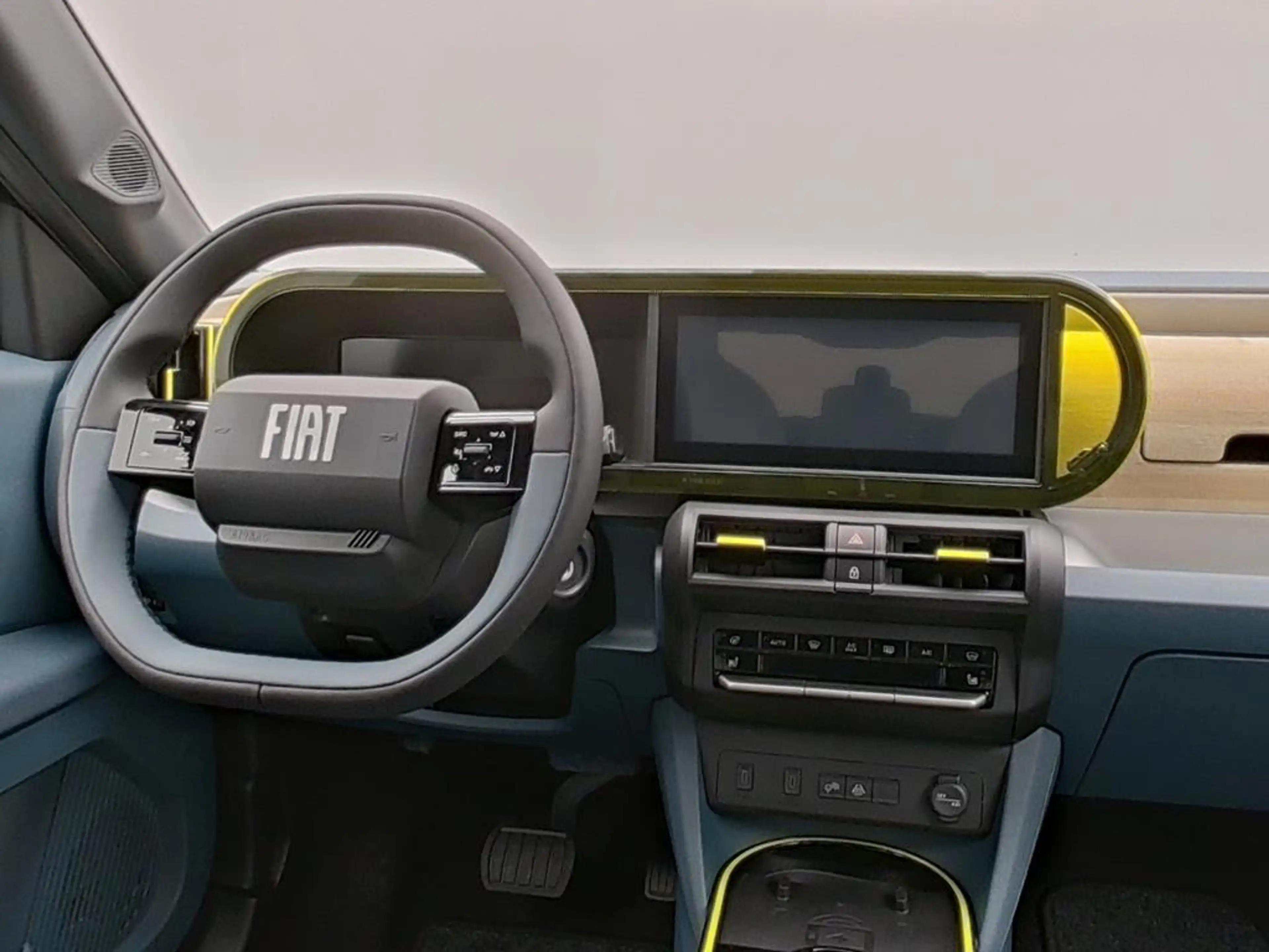 Fiat Grande Panda Hybrid La Prima + Winterpaket — photo 14