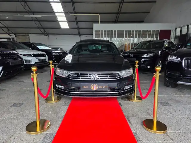 Volkswagen Passat R-Line PANO+ DIGIDASH AUTOMAAT FULL !
