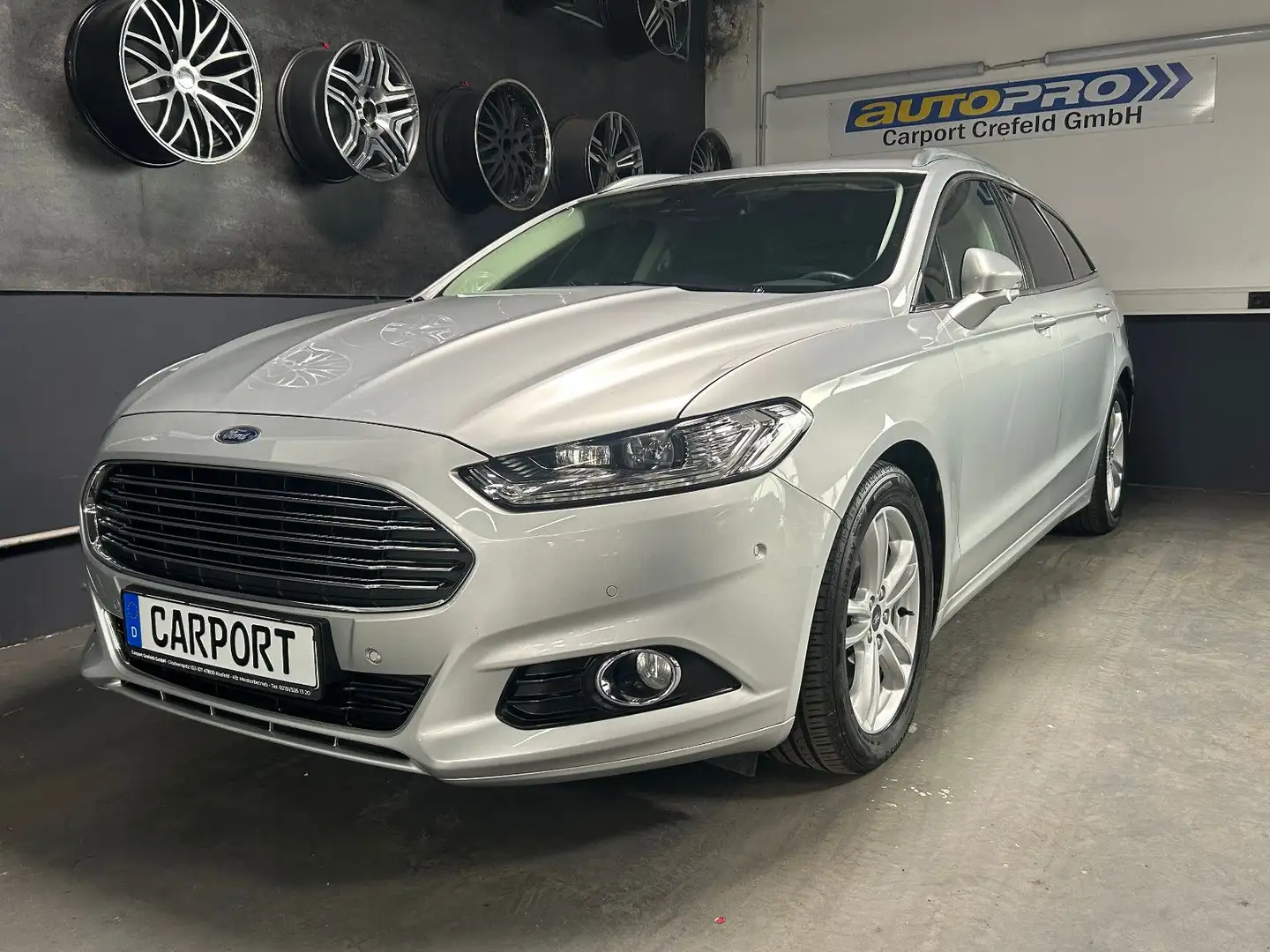 Ford Mondeo MONDEO TITANIUM/AHK/LED/AUTOMATIK Silber - 2