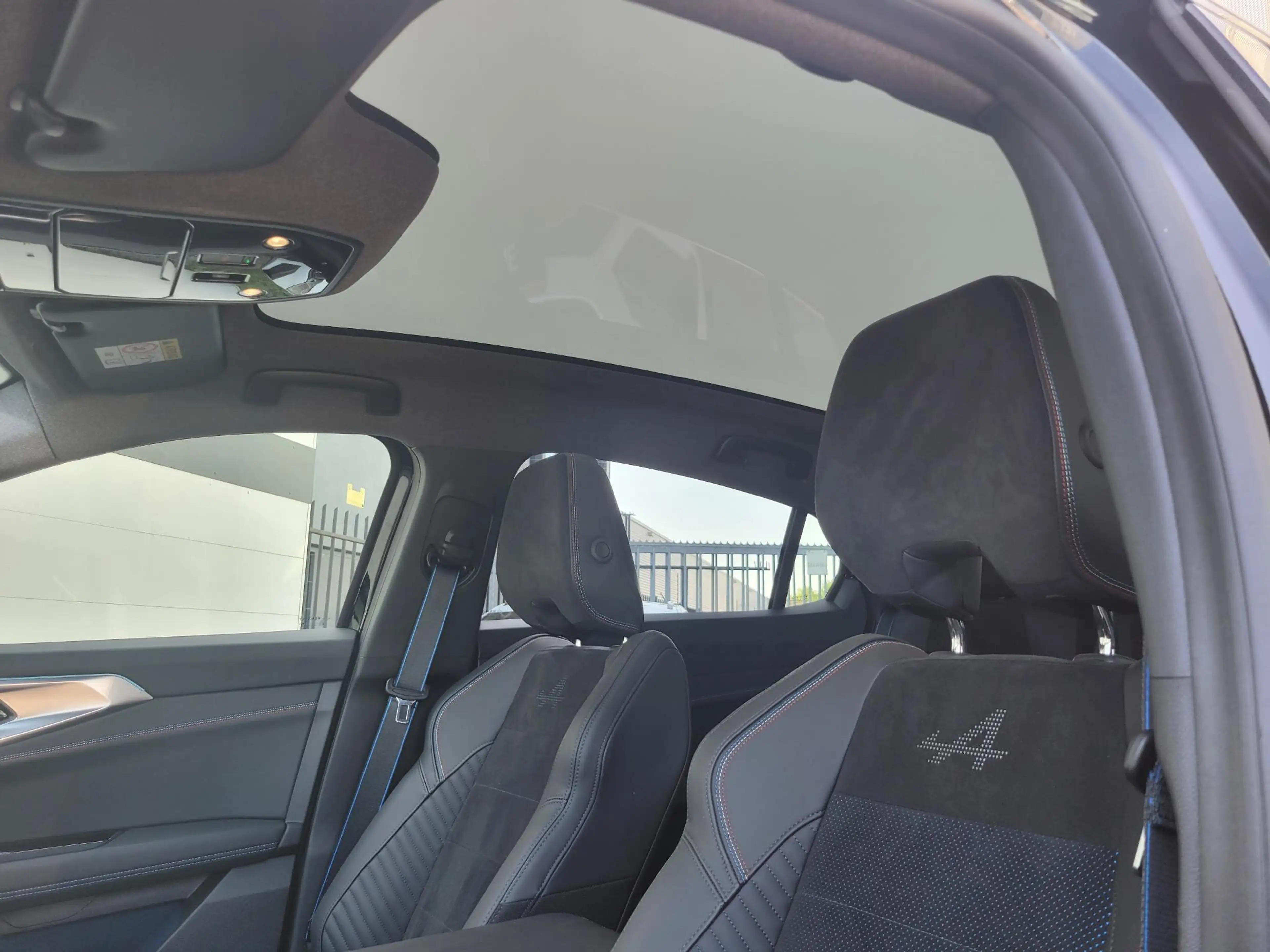 Renault Rafale 1.2 E-Tech full hybrid 200 esprit Alpine | Demo | — photo 15