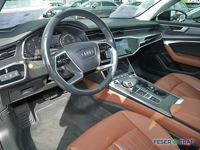 Audi A6 view 7