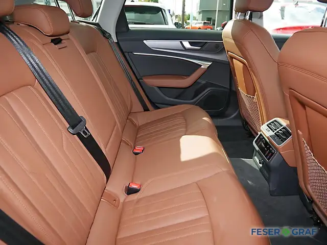 Audi A6 view 6