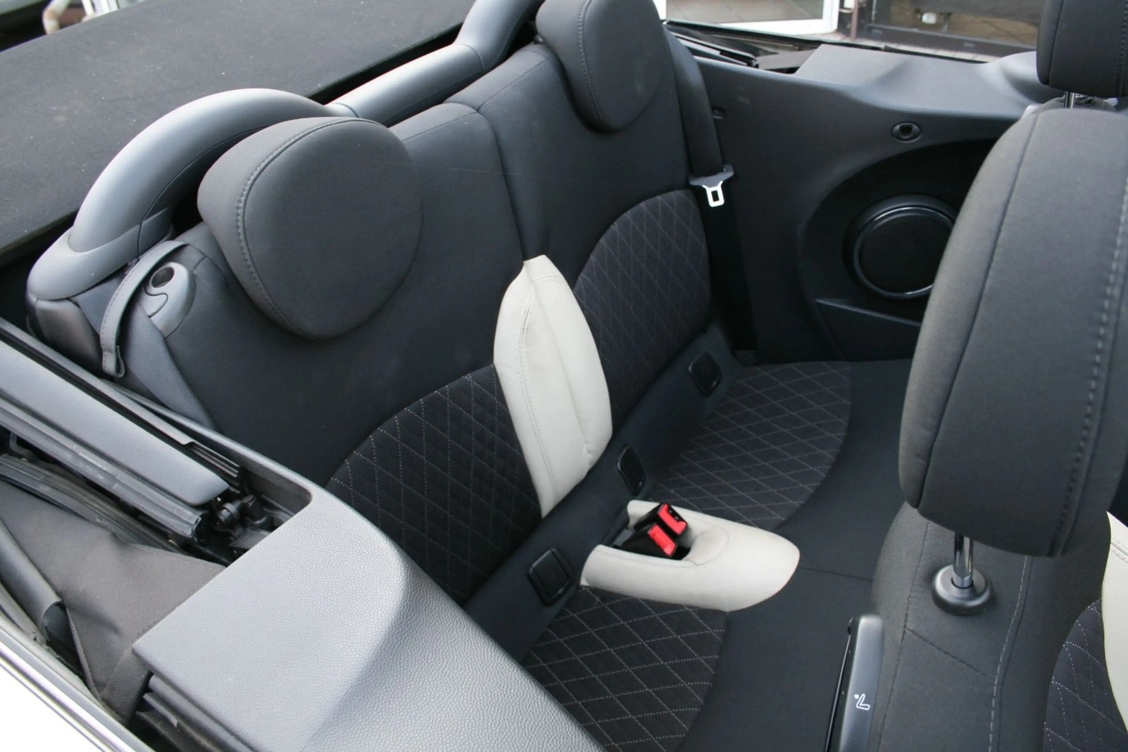 MINI John Cooper Works Cabrio | PDC| Klima| Tempomat — photo 15