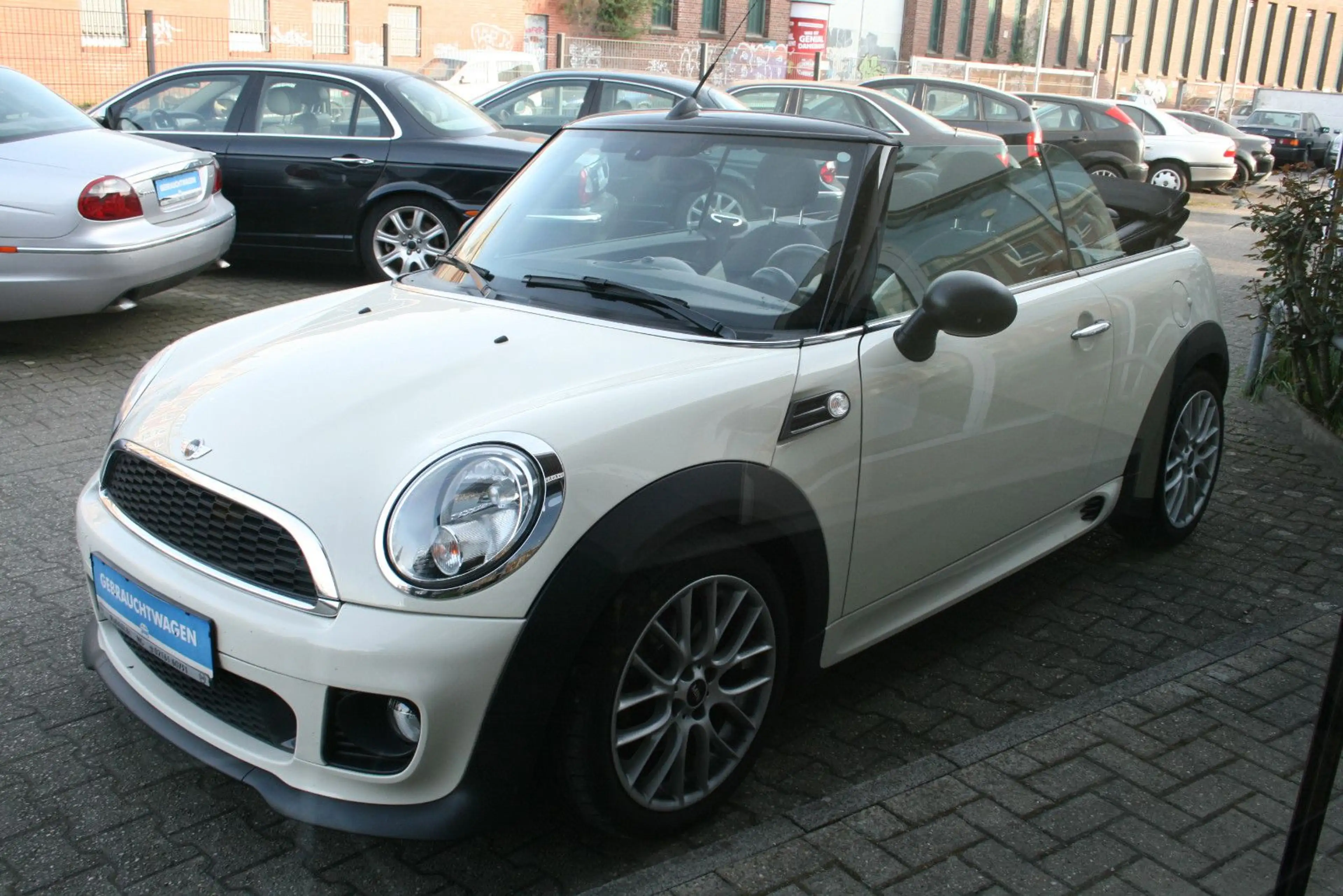 MINI John Cooper Works Cabrio | PDC| Klima| Tempomat — photo 5