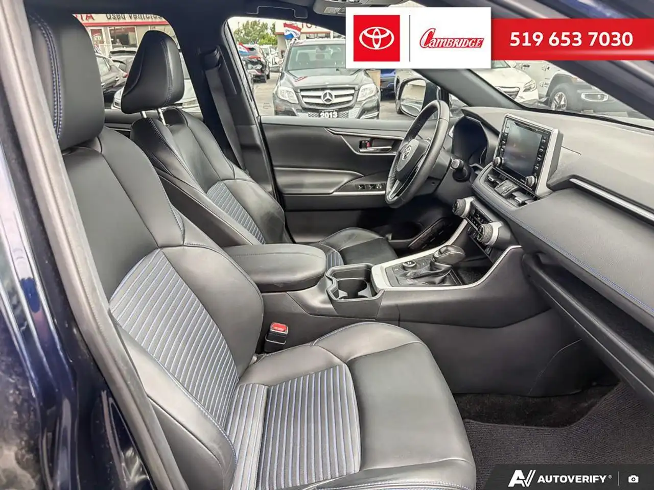 Toyota RAV 4 снимка Toyota RAV 4