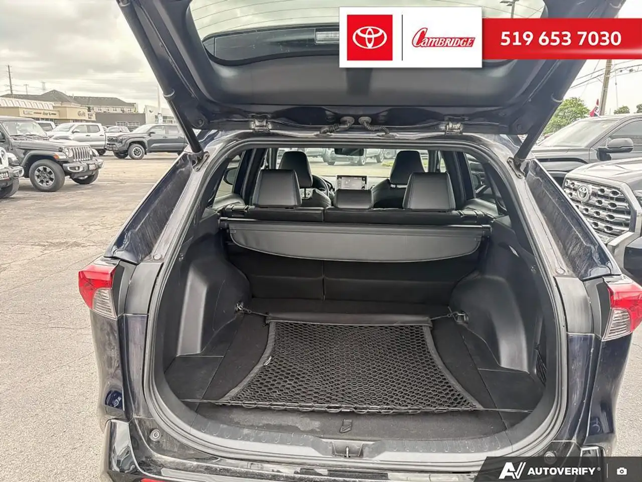 Toyota RAV 4 снимка Toyota RAV 4