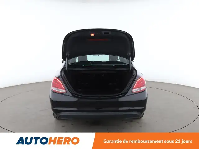 Mercedes-Benz C-Class view 16