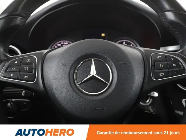 Mercedes-Benz C-Class view 19