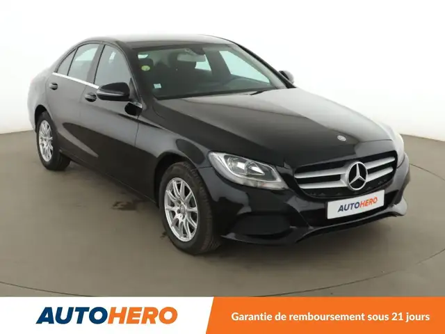 Mercedes-Benz C-Class view 8