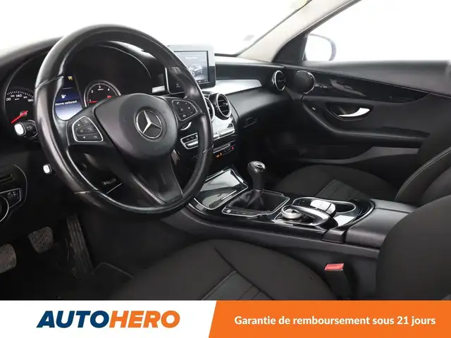 Mercedes-Benz C-Class view 11